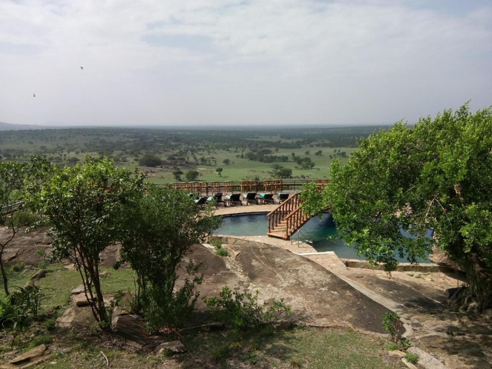 Lobo Wildlife Lodge Serengeti Esterno foto